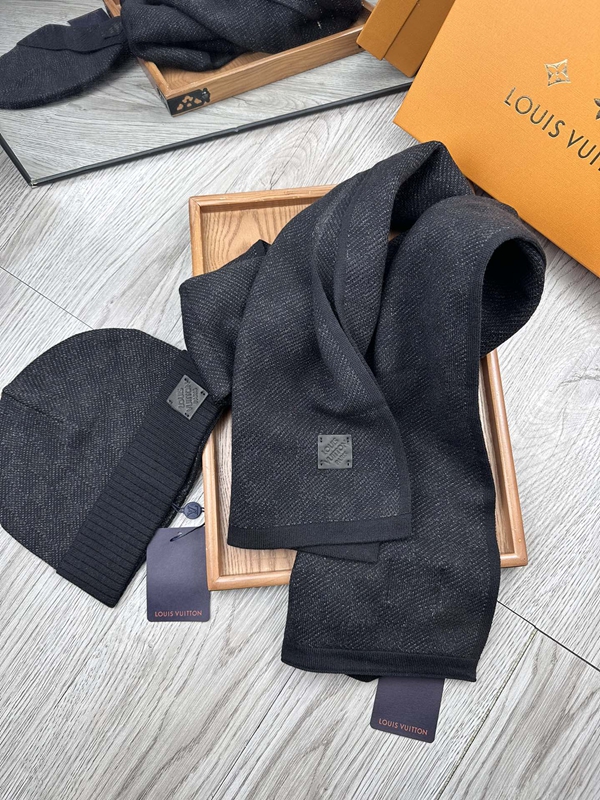 ブランドマフラー側面デザイン